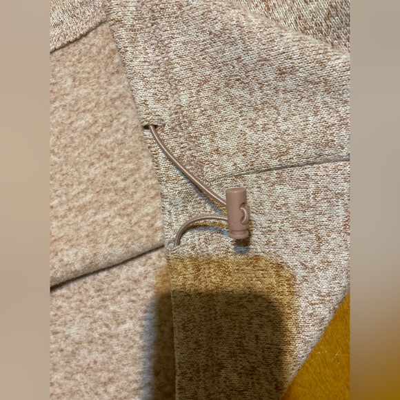 PreOwned Ladies Size M Thread-Supply 1/4 Zipper Pullover Sweatshirt - Picture 2 of 16